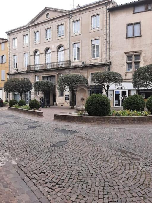 T3 Hyper-Centre Au Calme Tout Equipe Parking Prive Apartment Castres  Bagian luar foto