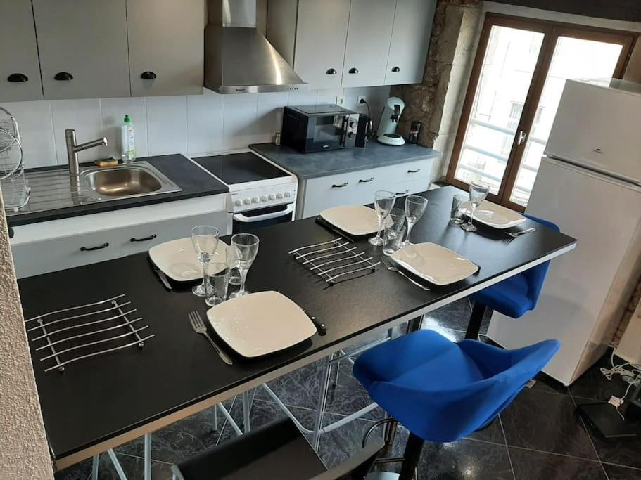 T3 Hyper-Centre Au Calme Tout Equipe Parking Prive Apartment Castres  Bagian luar foto